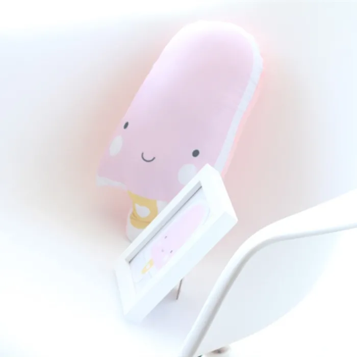 CojinesCojín con forma de helado - juguete de peluche