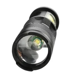 Herramientas de supervivenciaXP-G Q5 - Mini led linterna -2000 Lumens - Ajustable - impermeable