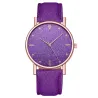 RelojesLuxurious women's quartz watch - leather strap - with rhinestones