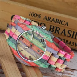 Fashionable colorful wooden watch - round - Quartz - unisexWatches