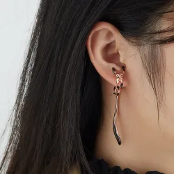 Elegant drop earrings - little fox - black enamel - silver - gold - rose golEarrings