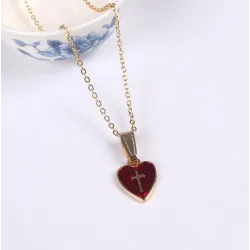 CollarColgante en forma de corazón rojo con cruz - con collar