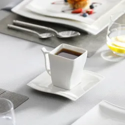 CubiertosVajilla elegante - vajilla de porcelana blanca - tazas - platillos - platos