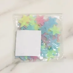 DecoraciónEstrellas que brillan en la oscuridad - pegatinas de pared / techo - 3 cm - 50 piezas