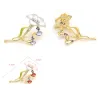 Crystal flower broochBrooches