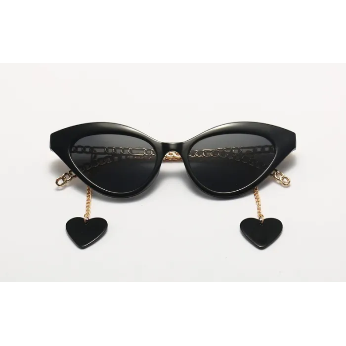 Cat eye style sunglasses - with chain / heartSunglasses