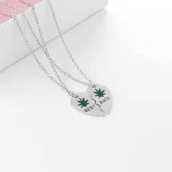 Heart shaped pendant with necklace - BEST BUDS - 2 piecesNecklaces