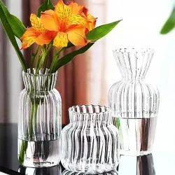 InteriorJarrón de cristal transparente