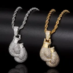 CollaresGuantes de boxeo de cristal con collar.