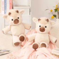 Animales de pelucheAdorable Highland Cattle Plush Toy 45cm - Huggable Running Cow Stuffed Animal Made with Premium Soft Fabri...