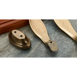 MueblesBronce antiguo - Mobiliario de cerámica